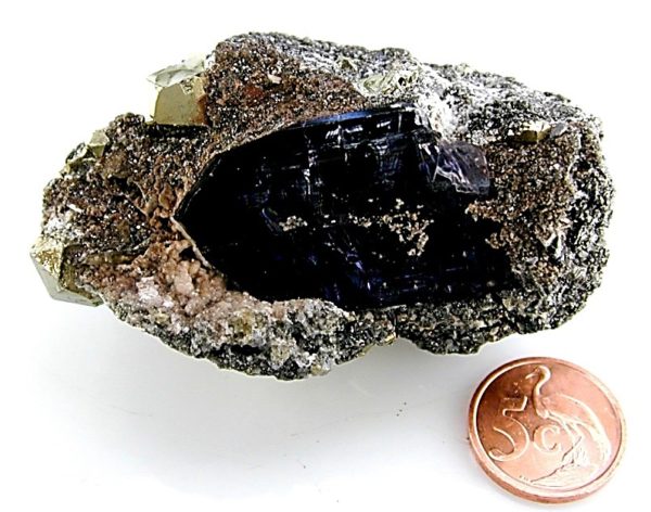 How Tanzanite was formed - SearchMin Ltd Science Blog